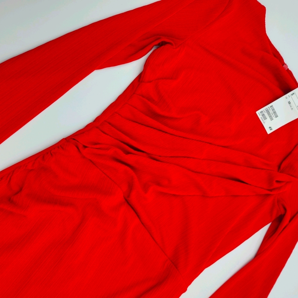 H&M NWT Red Asymmetrical Rushed Dress